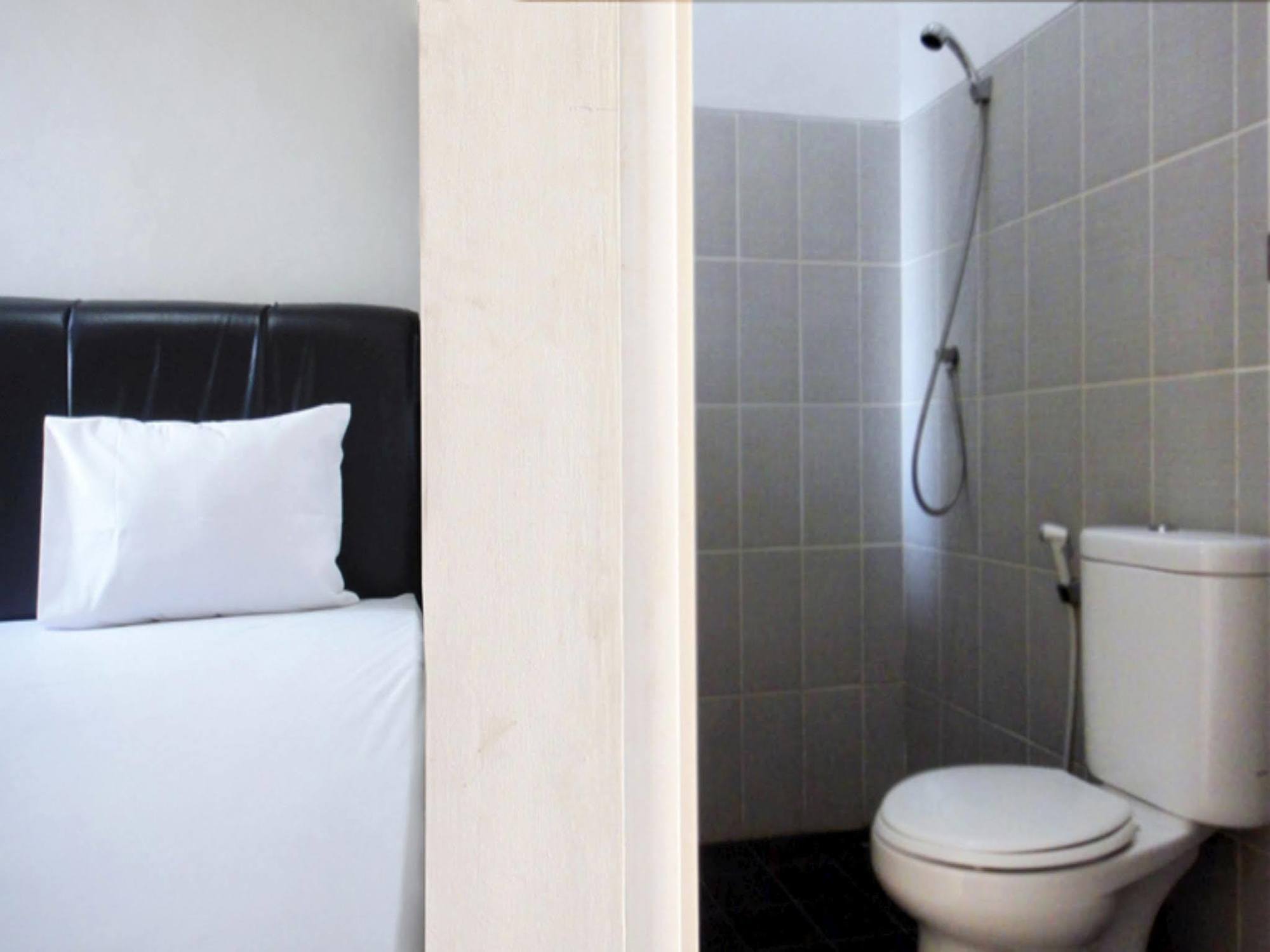 Hotel Comfort House Balikpapan  Exterior foto