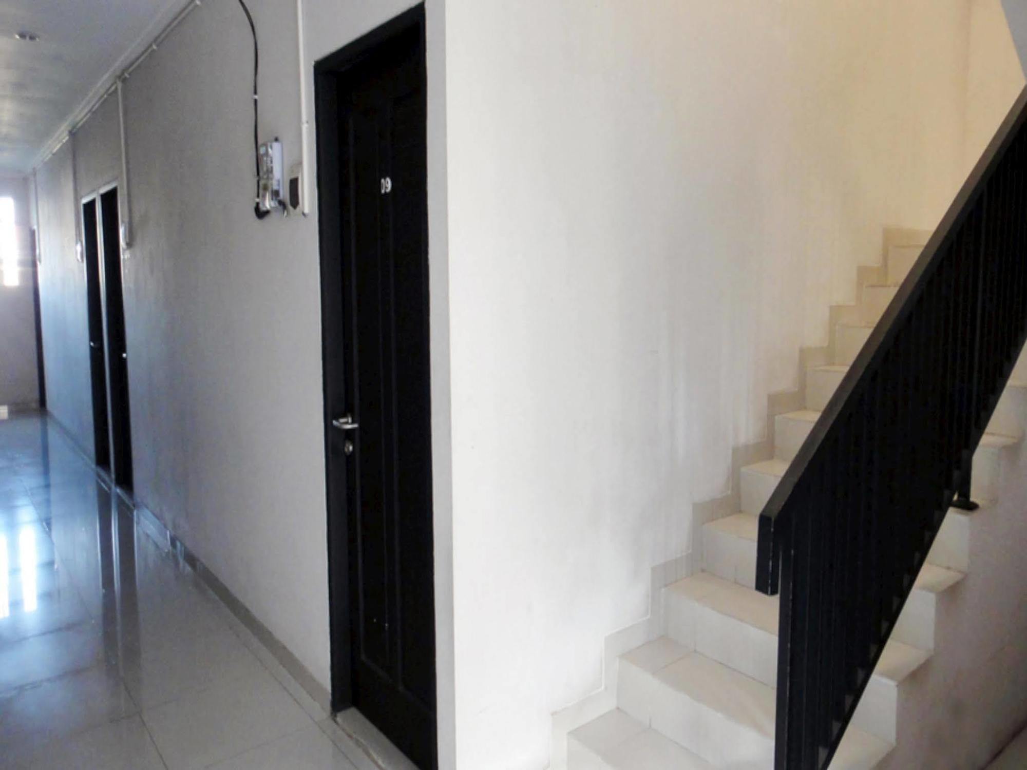 Hotel Comfort House Balikpapan  Exterior foto